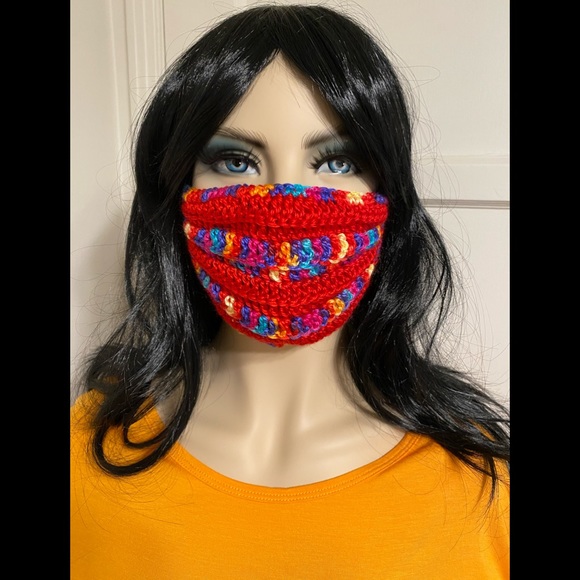 Hand-knitted Face Mask - Picture 1 of 9